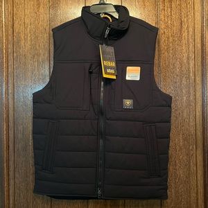 NWT Men’s Small Ariat Vest